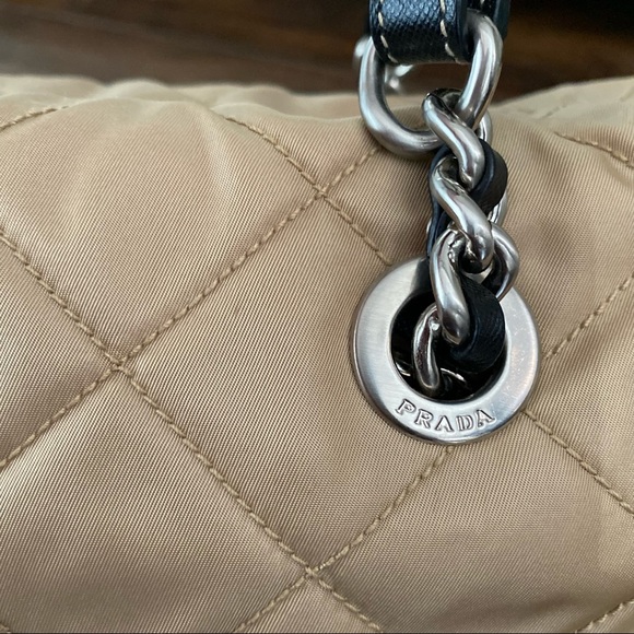 Prada handbag - Picture 16 of 16